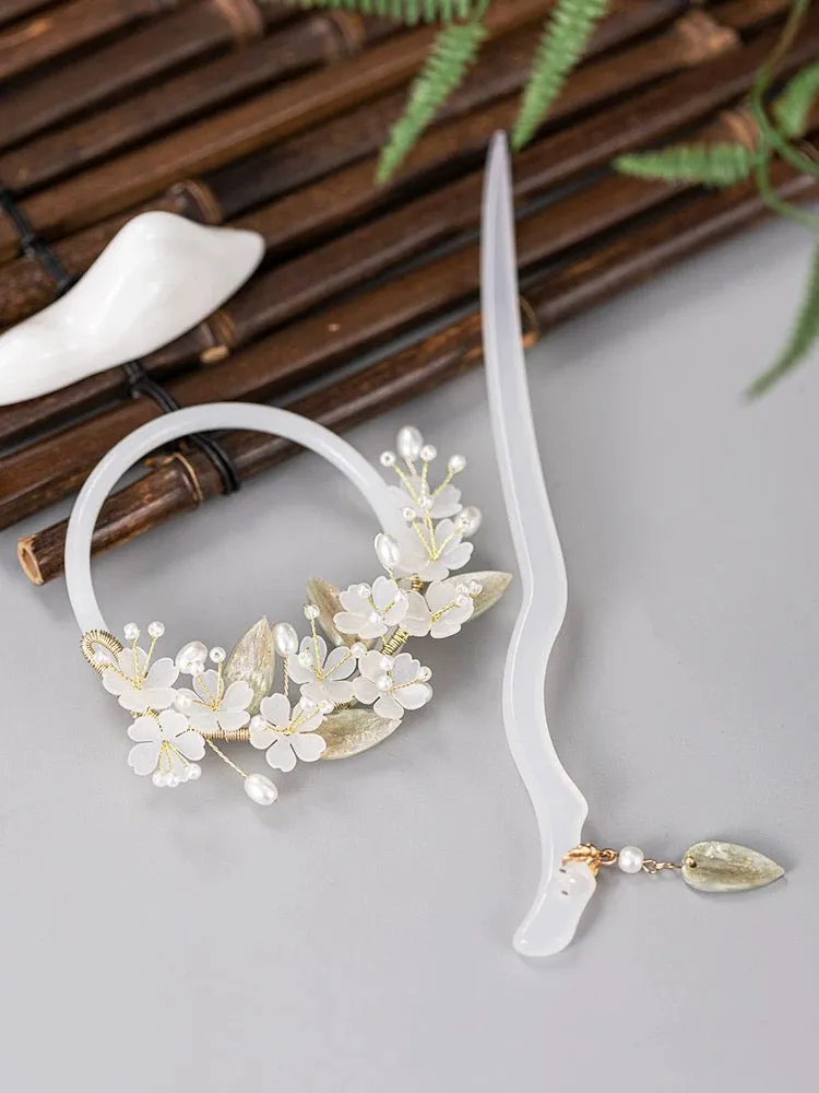 Back Hair Pin: White Jade