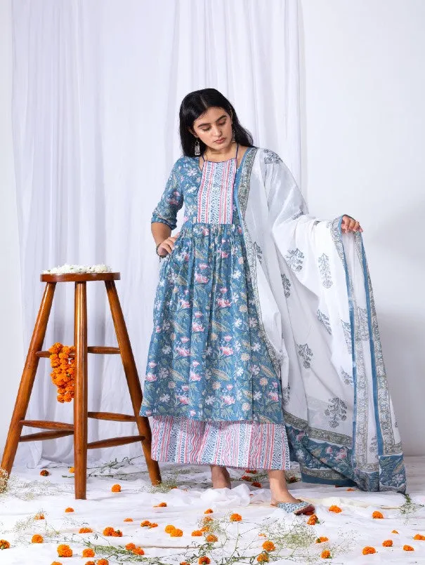 Blue Floral Printed Aayat Kurta Set (Set of 3)