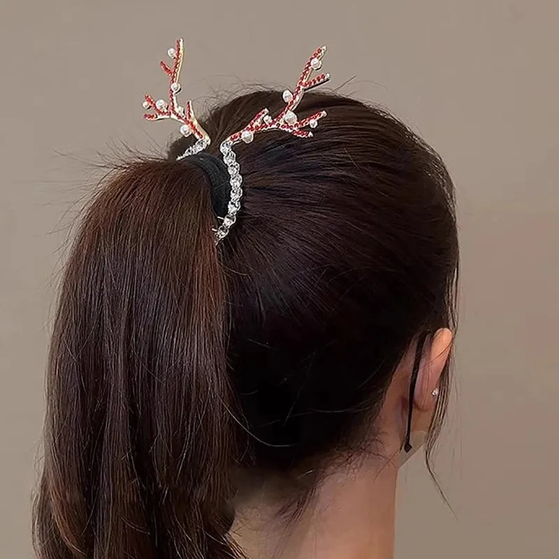 Christmas Deer Antler Hair Clips – Festive Hair Accessories for Girls' Holiday Cheer!