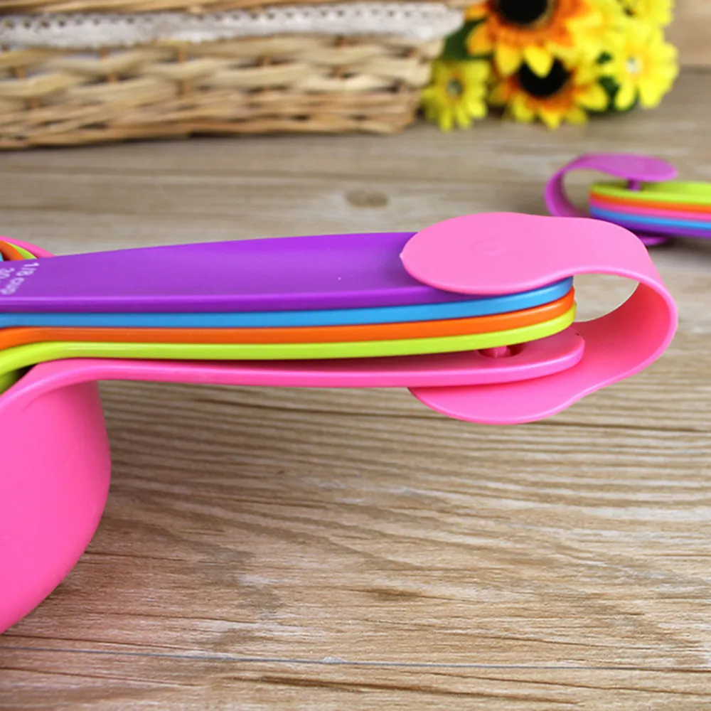 Colorful Plastic Measuring Spoons Set