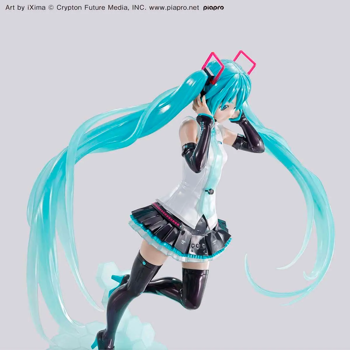 Figure-rise LABO Hatsune Miku V4X