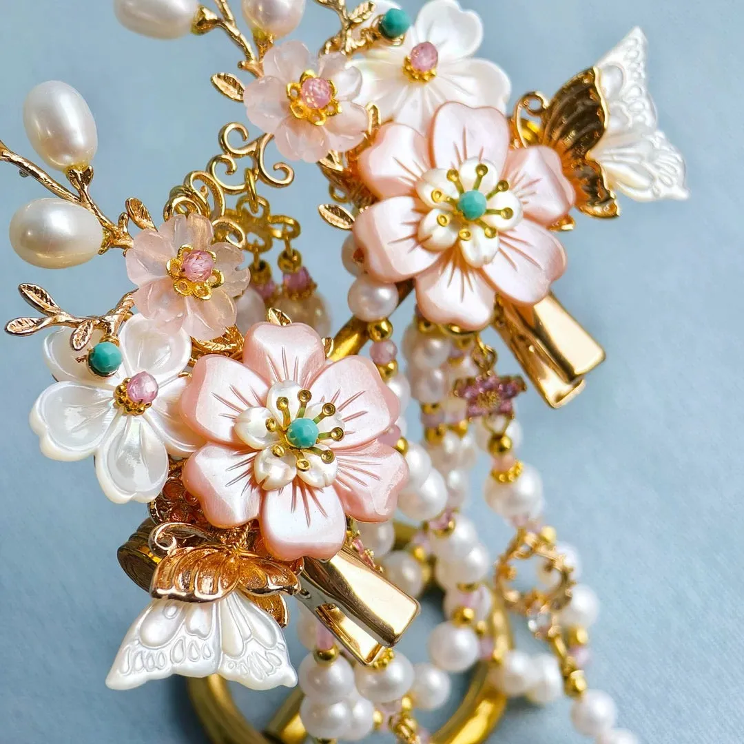 Hair Clip: Sakura Blossoms