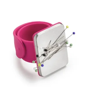 Magnetic Arm Pin Cushion - Prym Love