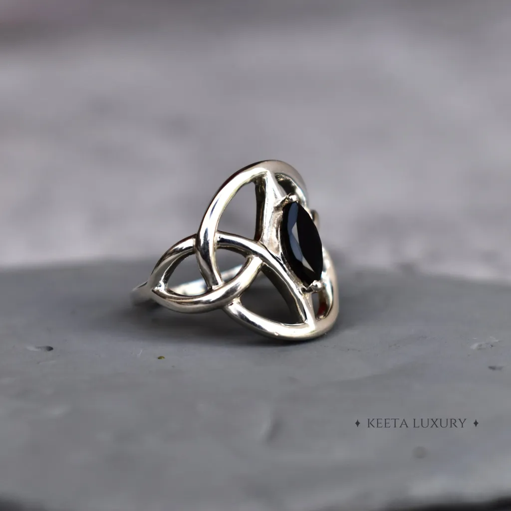 Trinity Knot - Black Onyx Ring